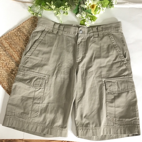 Columbia Other - Columbia men’s green cargo shorts size 34